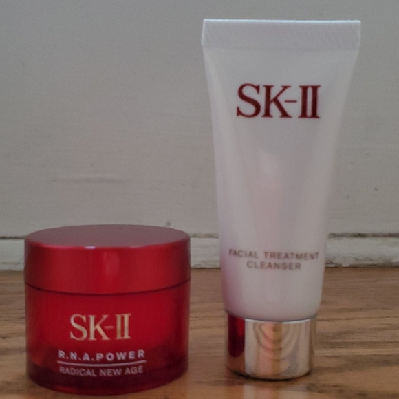 SKII Other - SKII Travel Sets Cleanser & Moisturizing Cream